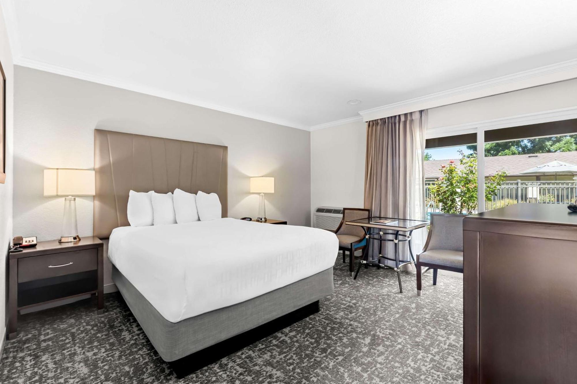 Best Western Garden Inn Santa Rosa Extérieur photo